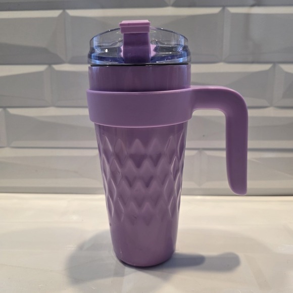 Primula 20oz Purple Tumbler w/Screw On Flip Lid Double Wall Vacuum Sealed Handle - Picture 1 of 8